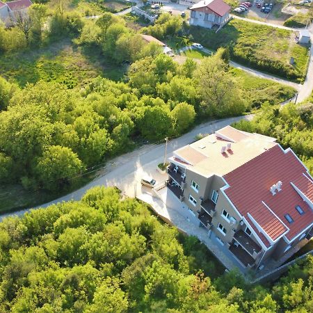 Divine Apartments Budva Lastva Grbaljska Eksteriør billede